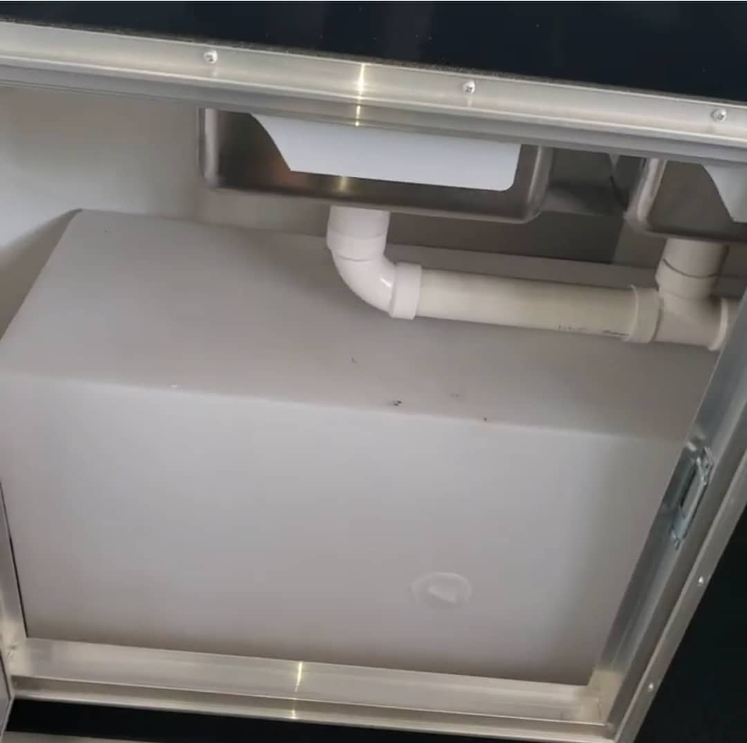 3 Meters Mobile Food Trailer (Black) - Image 10