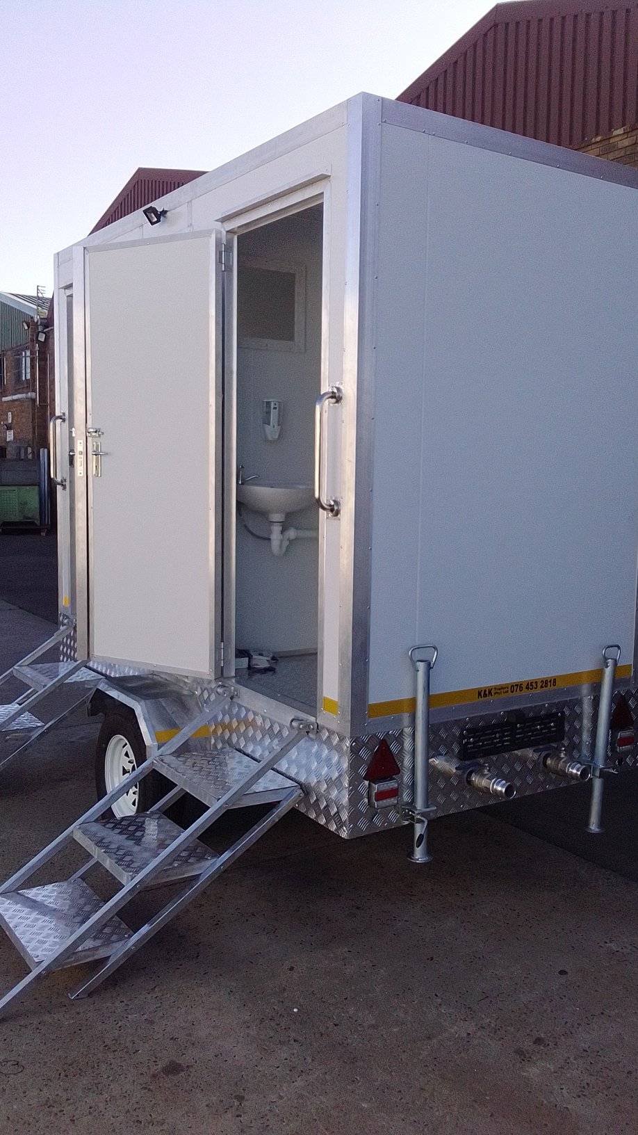 Mobile VIP Toilet 2 Berth (Male + Female) - Image 4