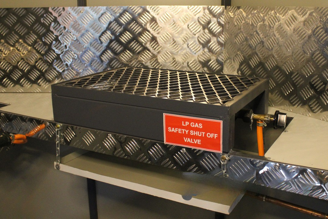 2.8m Mobile Food Trailer - Image 12