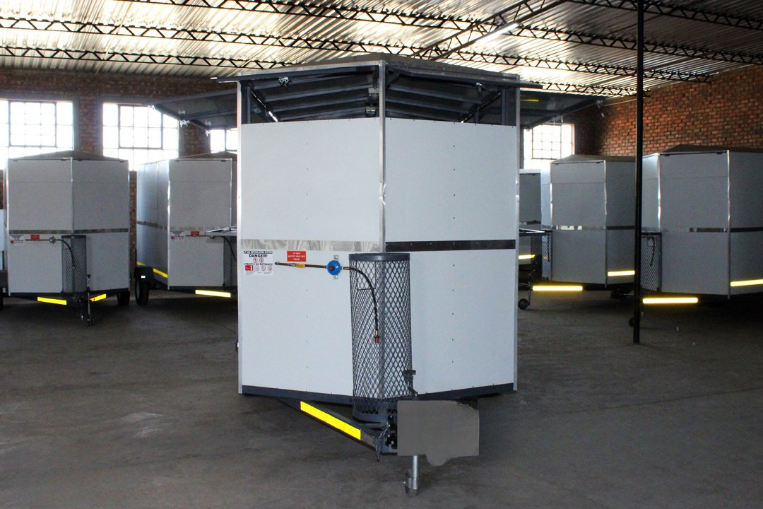 3.4m Mobile Catering Trailer for Sale - Image 4