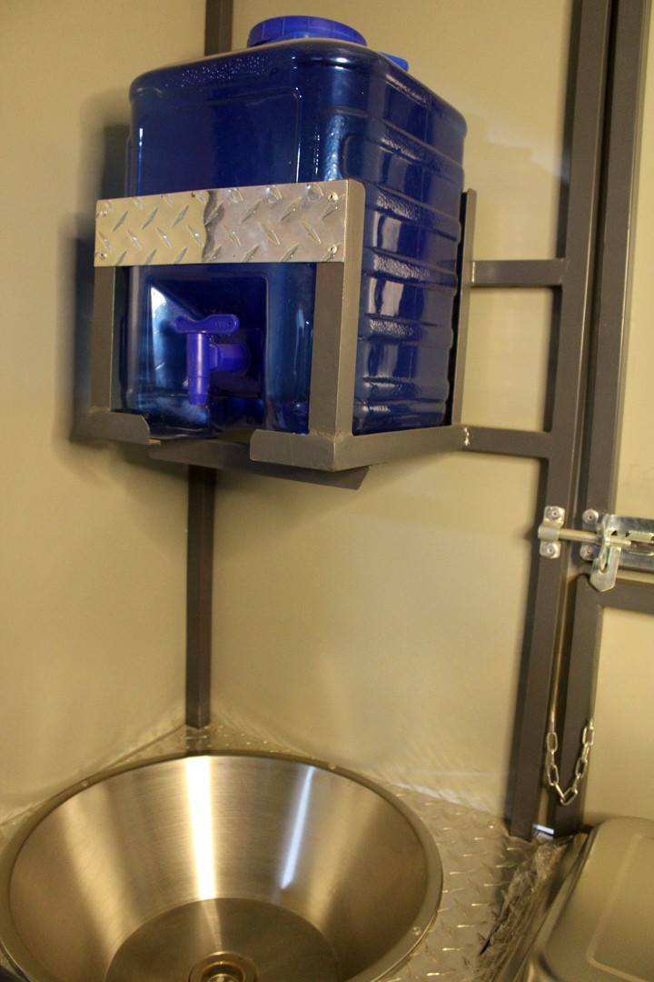 3.4m Mobile Catering Trailer for Sale - Image 9