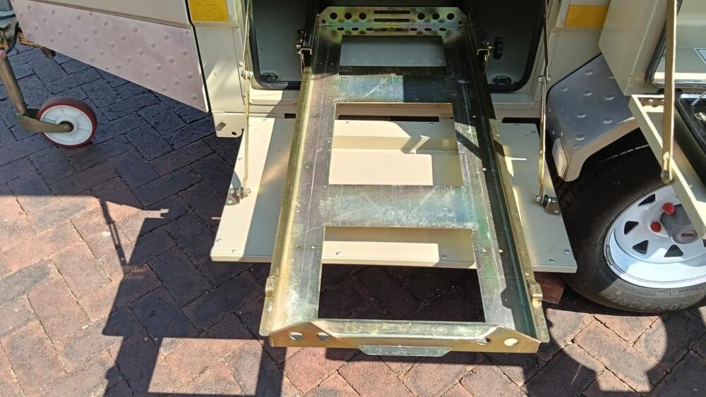 Venter Savuti XL Unbraked Camping Trailer - Image 10